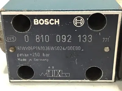 USED BOSCH 0 810 092 133