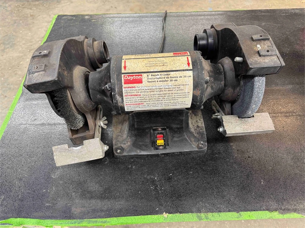 Used DAYTON 4Z909E Pedestal Type Grinders (Double End) Oregon US | MachineryMax #1547124