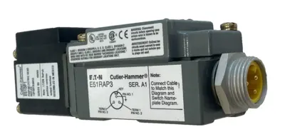 NEW CUTLER HAMMER E51SAL PROXIMITY SWITHCH E51BLP1P3, E51RAP3 ,E51DP1