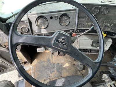 Used 1995 MACK RD688S TRI-AXLE Dump trucks Michigan US | Miedema Asset Management Group #1355014