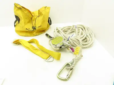 MSA Rose Dynescape 506416 Descender with 50' Rope Lifeline & Escape Belt 300Lb