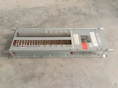 Used CUTLER-HAMMER POW-R-LINE 1A Switchgears British Columbia CA | Lenmark #1430085