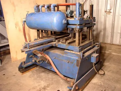 16 Stand Bradbury Roll Former; 37" roll space