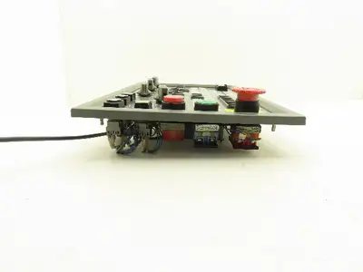 Okuma MPN7000M-S Operator Control Panel E0105-566-103-3