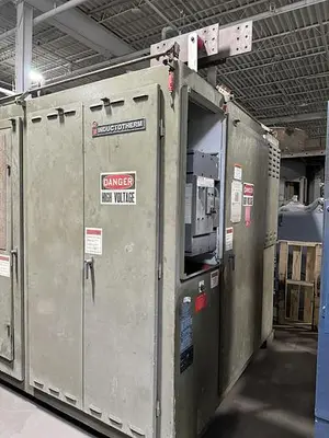 USED 2000 INDUCTOTHERM 1500 KW VIP POWER MELT POWER SUPPLY