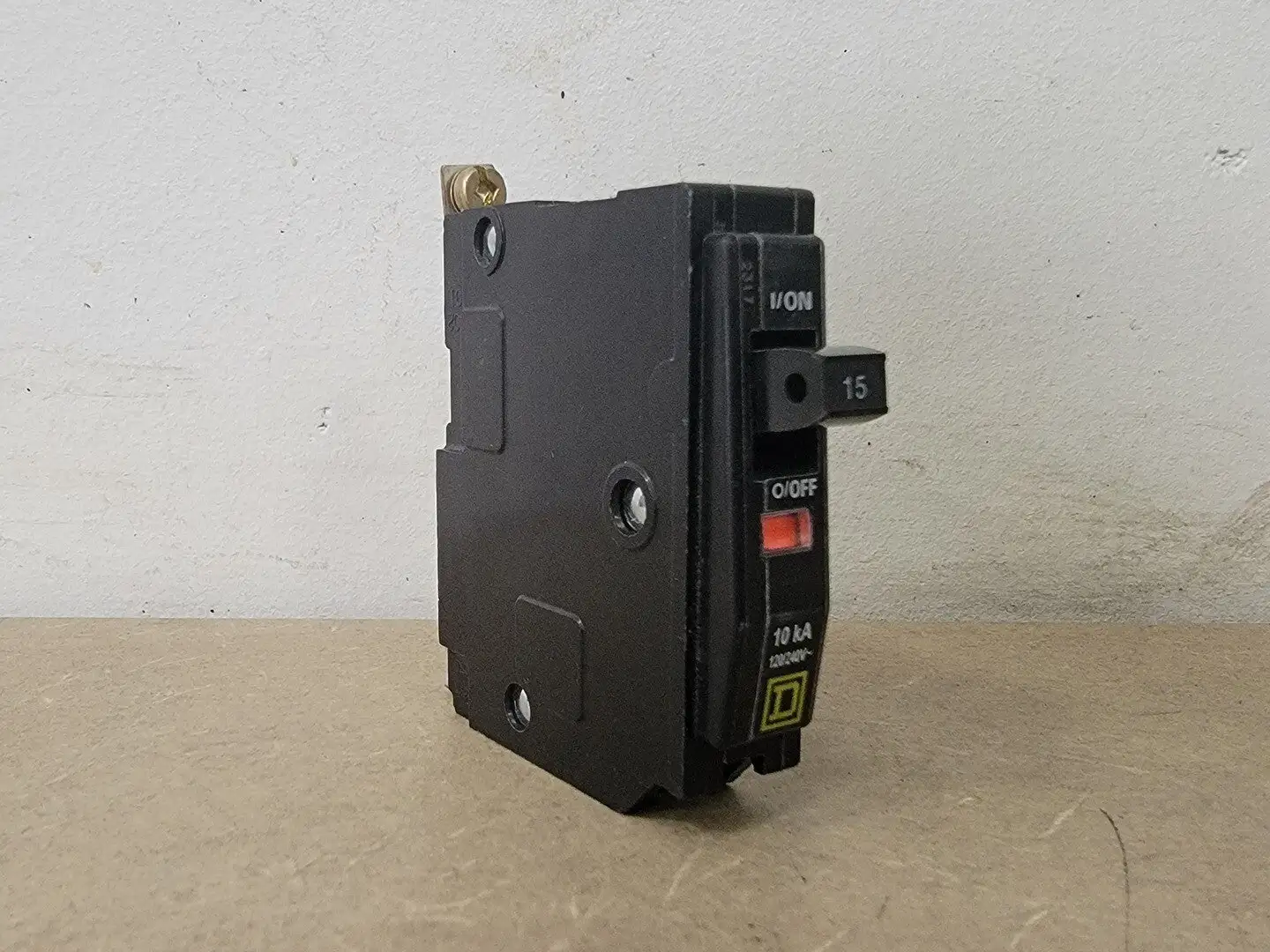 USED SQUARE D QO115