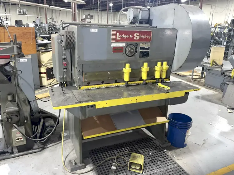 Used LODGE & SHIPLEY _UNKNOWN_ Power Squaring Shears (Gauge) Ohio US | Yoder Brothers machinery #895207