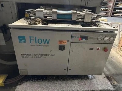 USED 2012 FLOW MACH