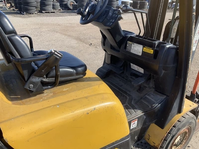 Used YALE GLP040 Internal Combustion Forklifts: Pneumatic Tire Michigan US | Miedema Asset Management Group #1579382