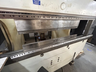 LVD CNC Press Brake, in very good working condition, visible under power, regularly LVD serviced