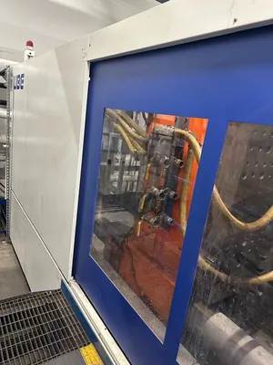 2019 UBE 2200MMX-470 Horizontal Plastic Injection Molding Machines | JYC MACHINERY (4)