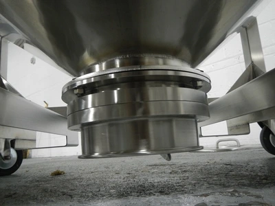 Used _UNKNOWN_ _UNKNOWN_ Dish & Cone Bottom Tanks Ohio US | Federal Equipment Company #1553379