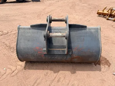 Used STRICKLAND _UNKNOWN_ Multipurpose Buckets Utah US | CSS Equipment Sales #1347554