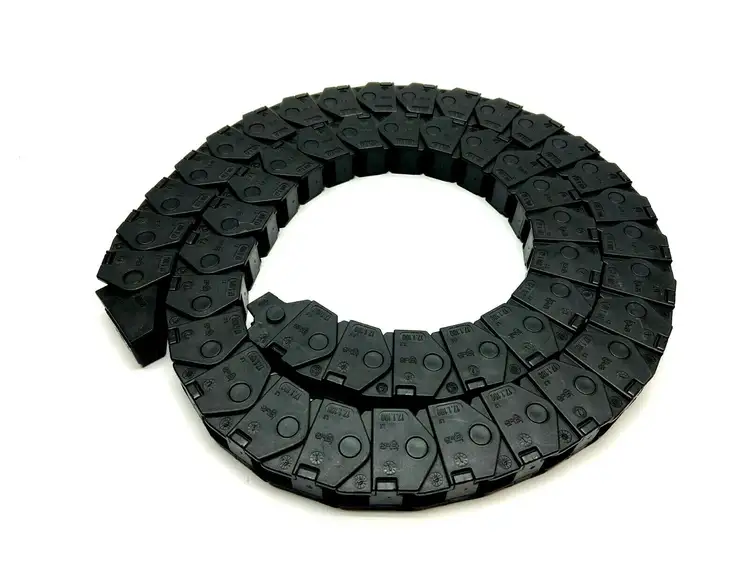 Used IGUS 58" 48 LINK SERIES 17 ENERGY CHAIN Cable & Wire | Maverick Industrial Sales #1115501