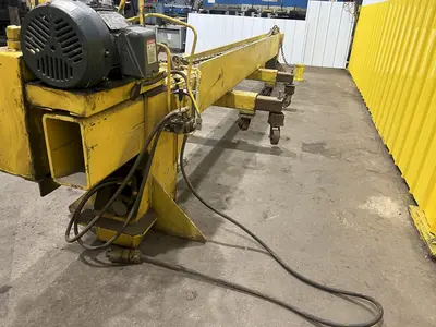 144" WIDE HYDRAULIC CLAMPING FIT-UP TACKING PRESS, FOR WELDING I-BEAMS: STOCK #19478