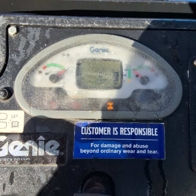 USED 2015 Genie GTH-844