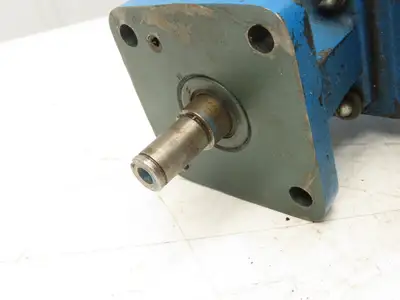 Leeson 844412N1 Gearmotor 15:1 Ratio 37-115rpm 460V 3PH U48CZ 30-min 1/2"Shaft