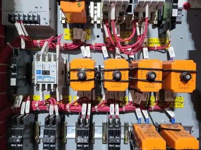 Low Voltage PDC / Switchgear Section, 4000A Magnum DS Breaker, 600V 3PH