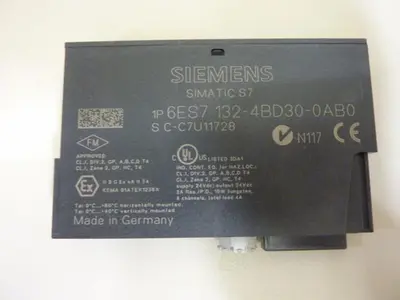 NEW SIEMENS 6ES7 132-4BD30-0AB0