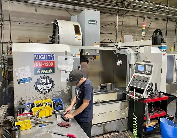 Used 2006 AWEA BM 1200 Vertical Machining Centers Ohio US | Toolquip, Inc. #1425690