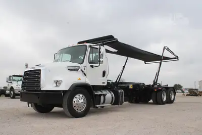 Used 2017 FREIGHTLINER 114SD Hooklifts & Roll-Offs Texas US | Roll Off Truck World #1491802