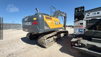 Used 2025 HYUNDAI HX220AL Crawler Excavators Texas US | National Equipment Dealers #1422258