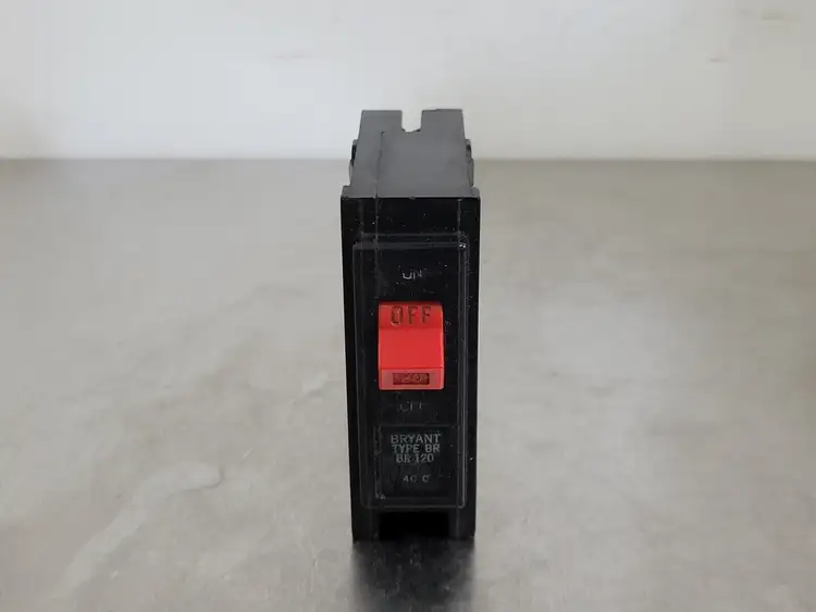 Used BRYANT BR120 Switchgears British Columbia CA | Lenmark #241470