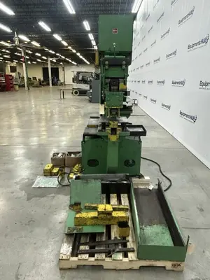 Used UNI-HYDRO 95-24 Ironworkers Georgia US | The Equipment Hub #685190