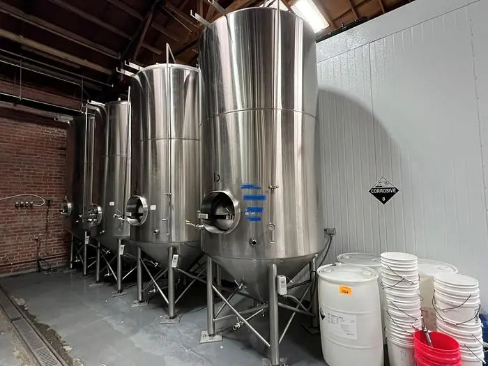 Used LIQUID ASSETS 30FV Stainless Steel Tanks Oregon US | Ager Tank & Equipment Co. #1059840