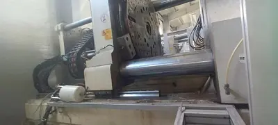USED 2008 KRAUSS MAFFEI 650-1000-520 CZ