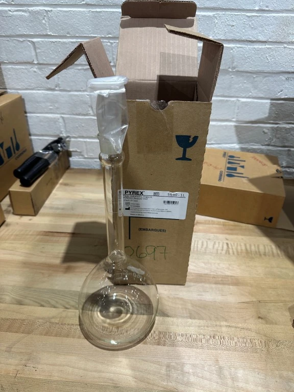 PYREX 5640-1L LAB FLASK