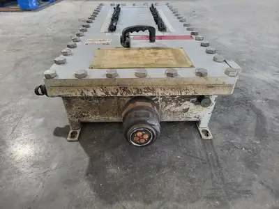 Used APPLETON XPE32252B.I146 Switchgears British Columbia CA | Lenmark #1427000