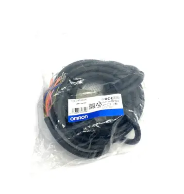 NEW OMRON SMALL SAFETY LIMIT SWITCH, ROLLER PLUNGER, 2NC/2NO, 5M CABLE