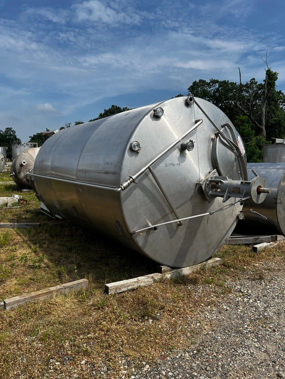 Used 1994 FALCO 3,500 GALLON Stainless Steel Tanks New Jersey US | Perry Equipment #162103