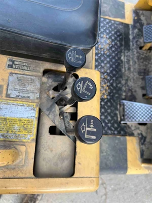 Used CATERPILLAR T80D Misc Forklifts California US | MachineryMax #1319624