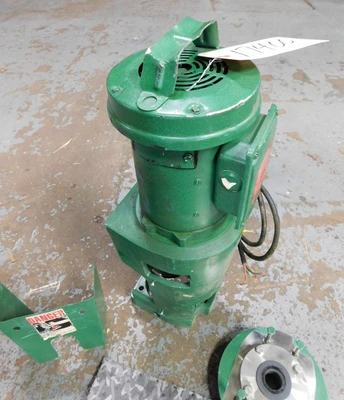 USED LIGHTNING VARIABLE SPEED MIXER XJ SS30SCR