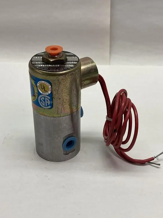 New | in-Stock SKINNER Q53ADB1100 Solenoid Valves Ohio US | Surplus Asset Holdings #1246198