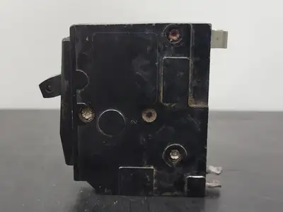 USED SQUARE D QO120
