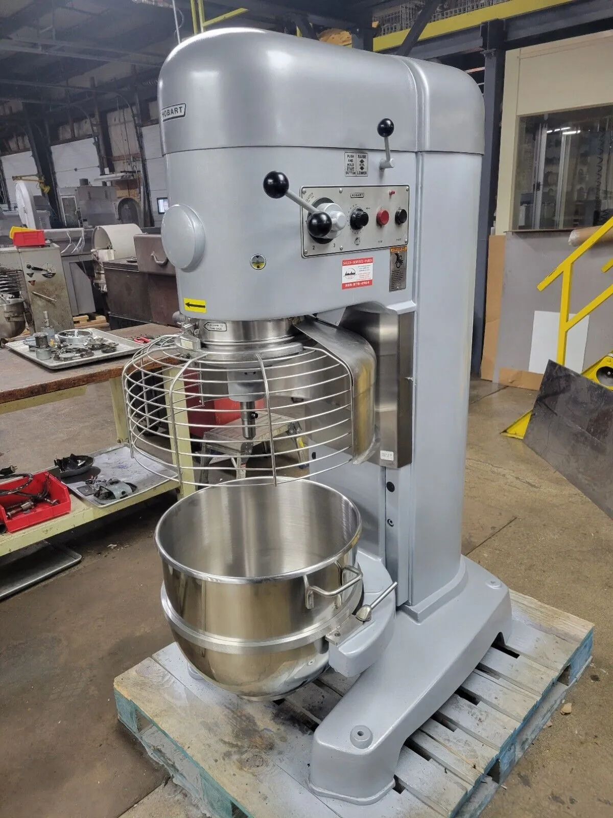 2003 Hobart M802 80 Quart Commercial Dough Mixer W Guard in IMMACULATE CONDITION!!