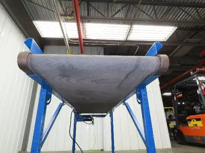 MAC 22"x 87" Belt Conveyor On Casters 20" Belt 90VDC 1PH 1-42FPM Chain Drive