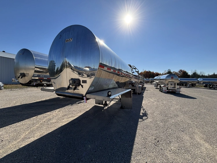 Used 2021 TRINITY TRAILER MILK TANKER TRAILER Tanker Trailers Michigan US | Miedema Asset Management Group #1709537
