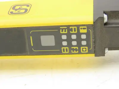 Schmersal SLC440-ER-0170 Safety Light Curtain Transmitter & Receiver Set