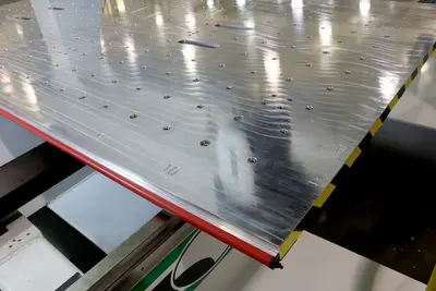 C.R. ONSRUD 148E 5-Axis CNC Router | Tornquist Machinery Company (11)