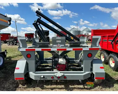 Used TRAVIS _UNKNOWN_ Seed Tenders Iowa US | Keast Enterprises #1360520