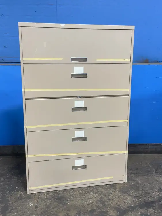 Used STEELCASE _UNKNOWN_ Cabinets Ohio US | HGR 24 #1083966