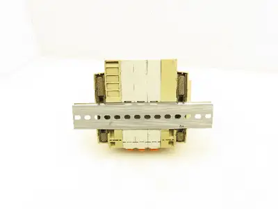 SMC SV2100-5FU Pneumatic 3-Station Manifold 5/2 Solenoid Valves 24VDC