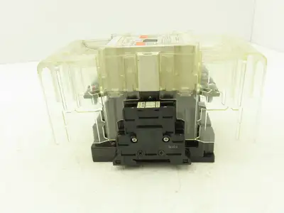 Fuji Electric SC-N4 (80) Contactor Motor Starter 60Hp 80A 600V Coil 24VDC