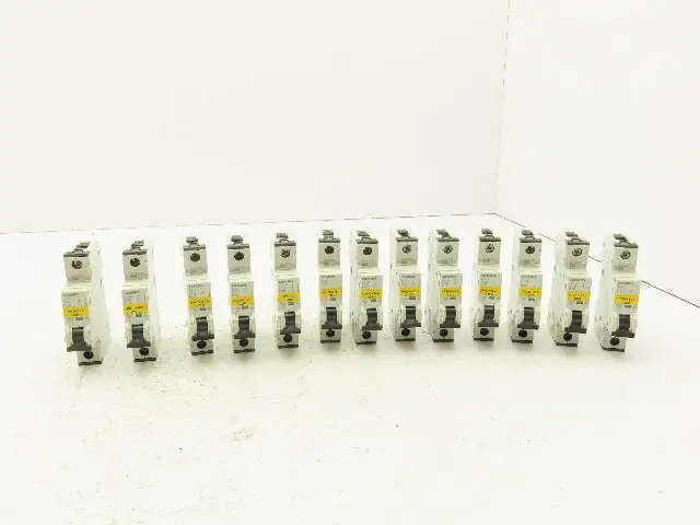 Siemens 5SY6110-7 Circuit Breaker 10A Lot of 13