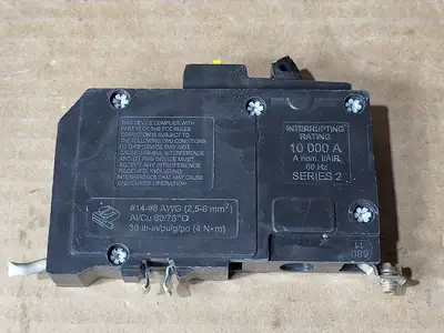 Used SQUARE D QOB115 Switchgears British Columbia CA | Lenmark #1438700