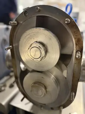 USED AMPCO ZP1-220-DO